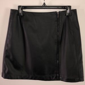 French Collection leather skirt.